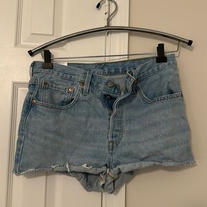Levi’s Jean shorts womens size 30